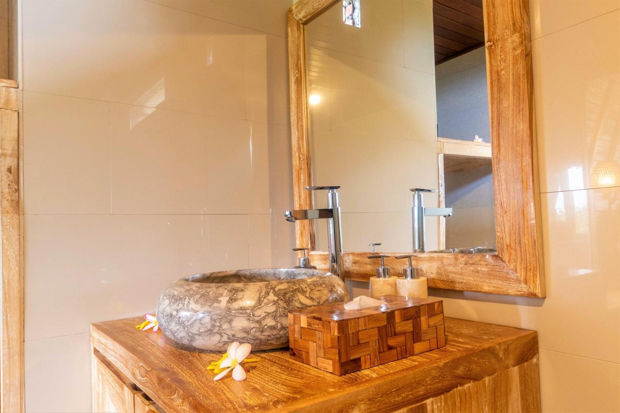 Alamgangga Villas Tirta Gangga Karangasem Zimmer foto